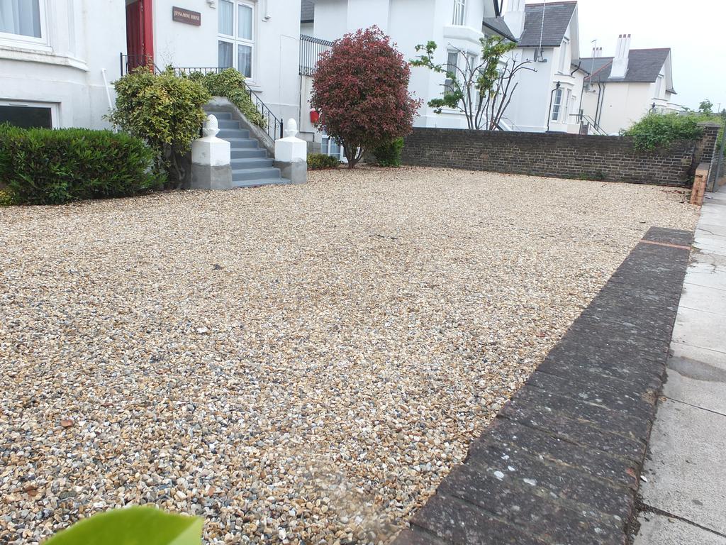 Jessamine House Hotel Gravesend Ngoại thất bức ảnh