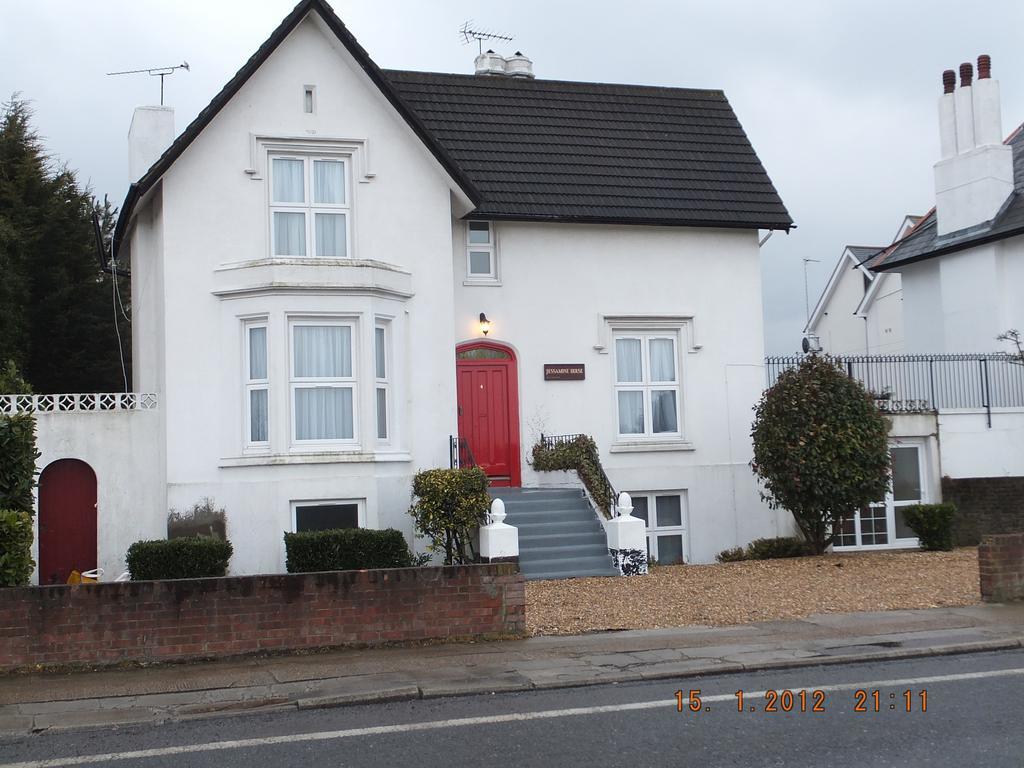 Jessamine House Hotel Gravesend Ngoại thất bức ảnh